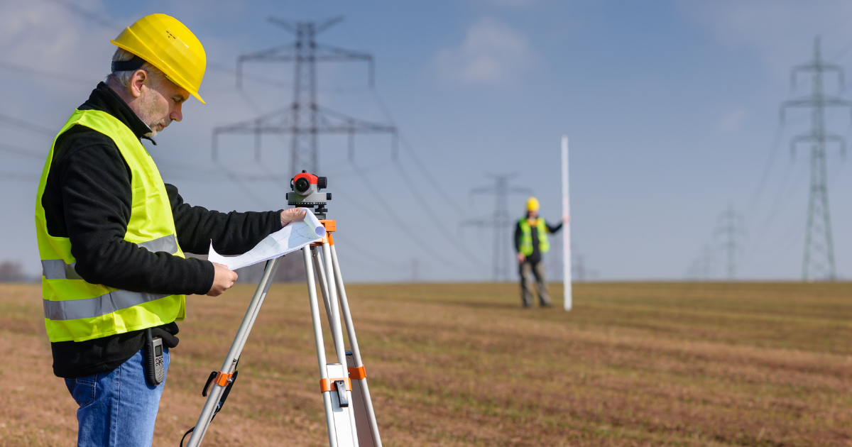 Equipo de Topografía en Campo